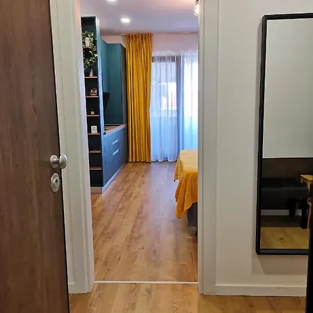 Daire Sunset Rebreanu Bükreş