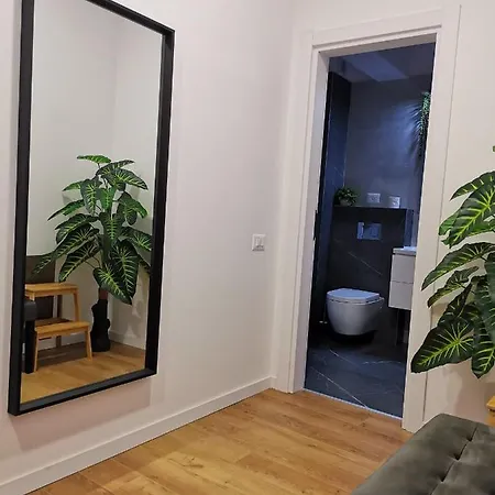 Sunset Rebreanu * בוקרשט