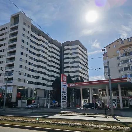 Sunset Rebreanu Бухарест