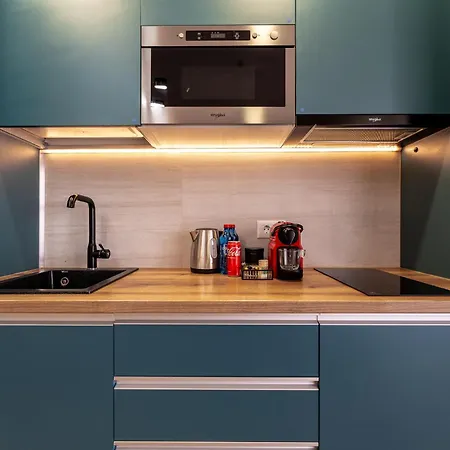 Апартаменты Sunset Rebreanu *