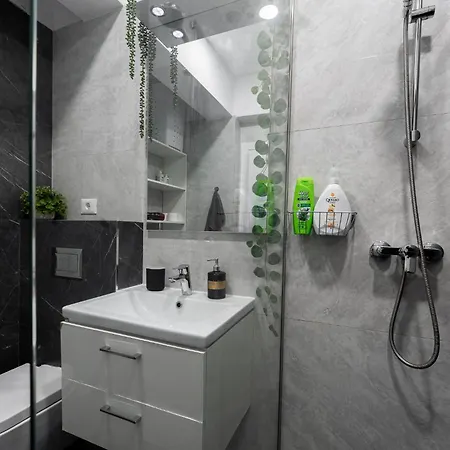 Sunset Rebreanu דירה