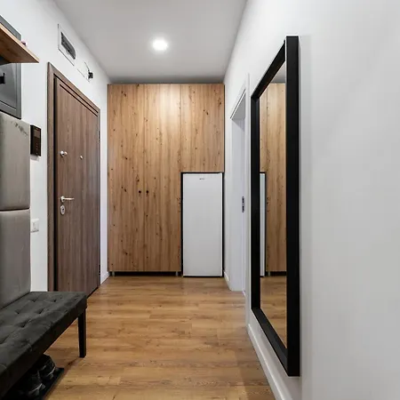 Sunset Rebreanu * בוקרשט