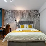 Sunset Rebreanu Bukarest