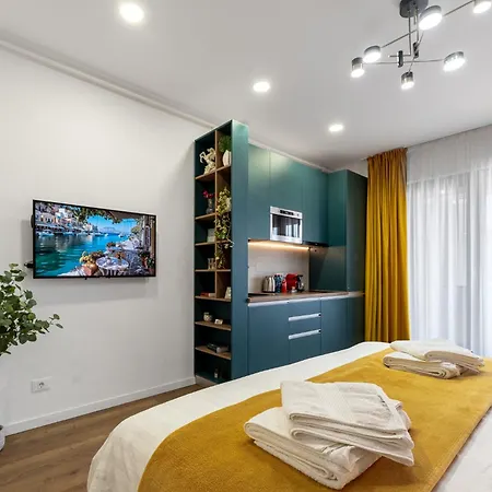 Sunset Rebreanu Bukarest