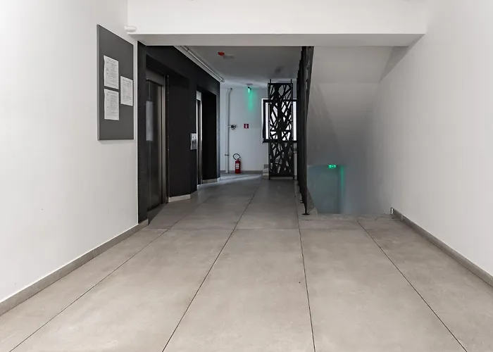 Sunset Rebreanu Apartament *