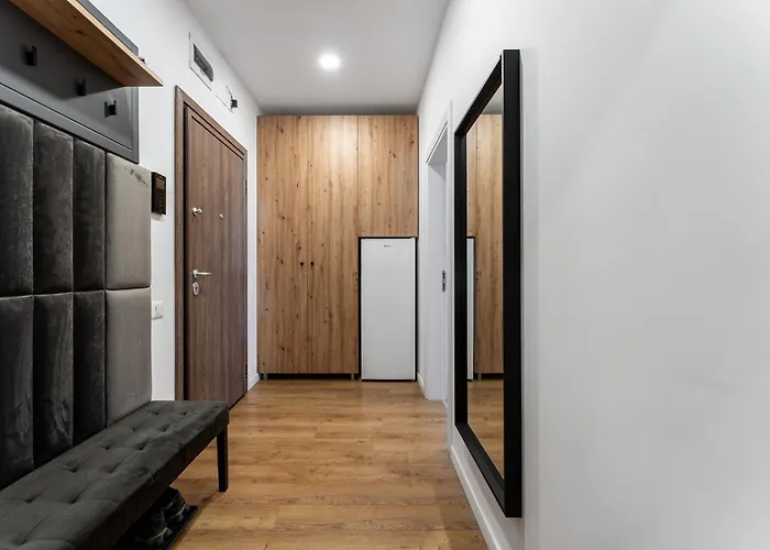 Sunset Rebreanu * Boekarest